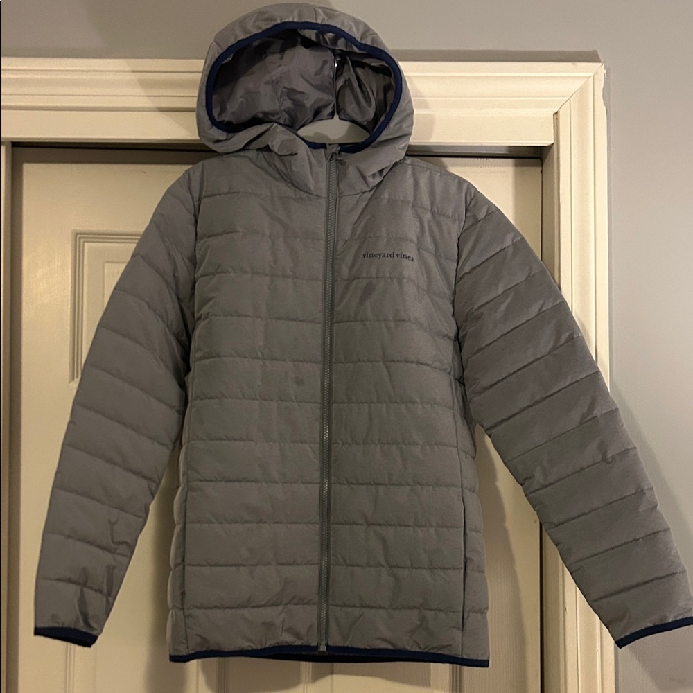 Vineyard Vines Men's Gray Hooded Puffer Jacket
